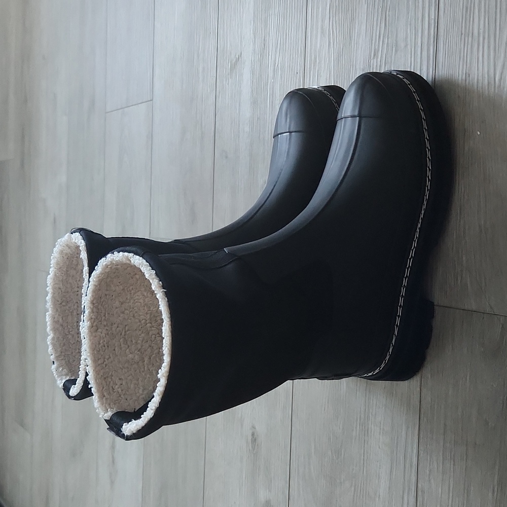 NEW Hunter Women's Refined Short Stitch Sherpa Rain Boot
